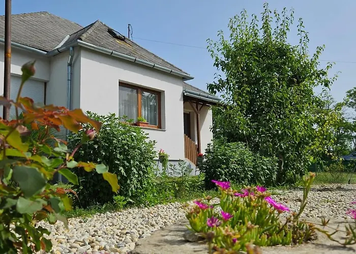 Keszi Szeli Vendeghaz *