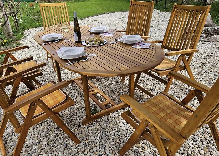 Keszi Szeli Vendeghaz * Gyulakeszi